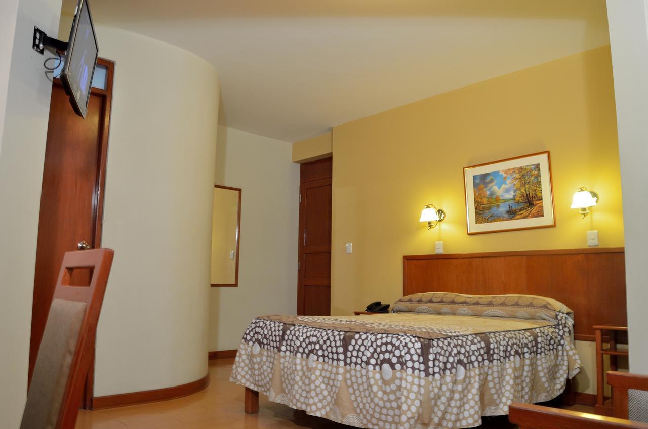 Primavera Plaza Hotel ตักนา ภายนอก รูปภาพ